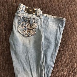 Size 28 miss me jeans